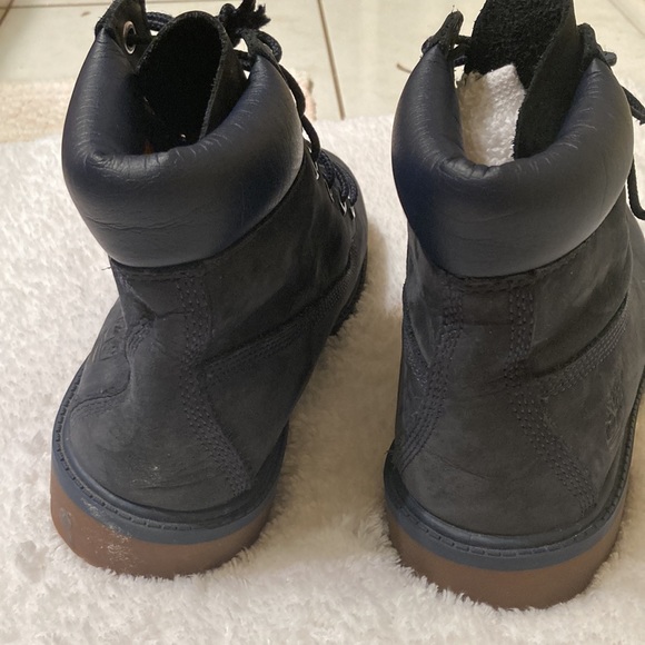 Timberland Premium big kids waterproof boots in great condition size 4 - Picture 5 of 6